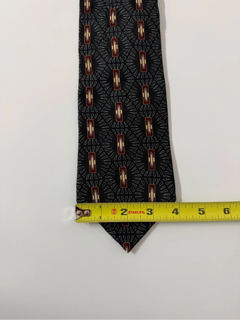 Vintage Colours‎ Alexander Julian Silk Tie Mens Black Geometric Medallion Retro